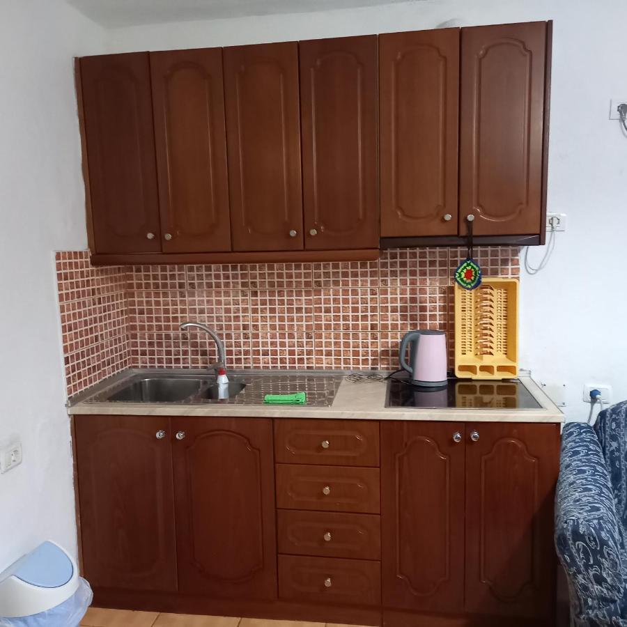 Mustafaraj Apartments Ksamil Eksteriør billede